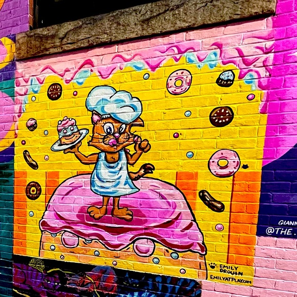 Meet your Posher, Max - Picture 1 of 1